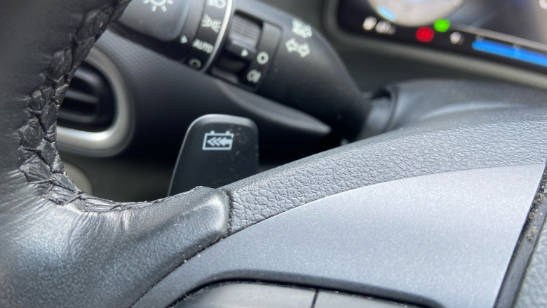 Hyundai KONA 100kW Premium 39kWh 5dr Auto Electric Hatchback